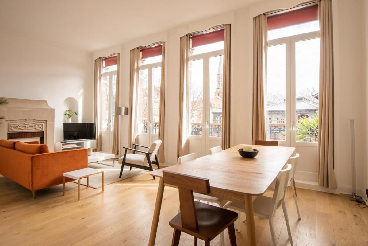 Apartment Grand 6 Voyageurs Lille